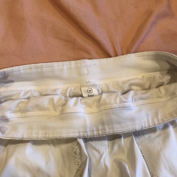 Ivivva Girl’s Shorts - Picture 4 of 4